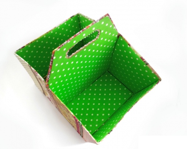 Мастер-класс по создания коробки из картона с двумя отделами. Финальный результат