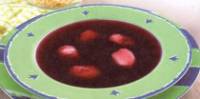 Фото Суп из черной смородины с творожными клецками