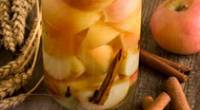 Фото Сделать домашнюю заготовку на зиму Маринованные яблоки